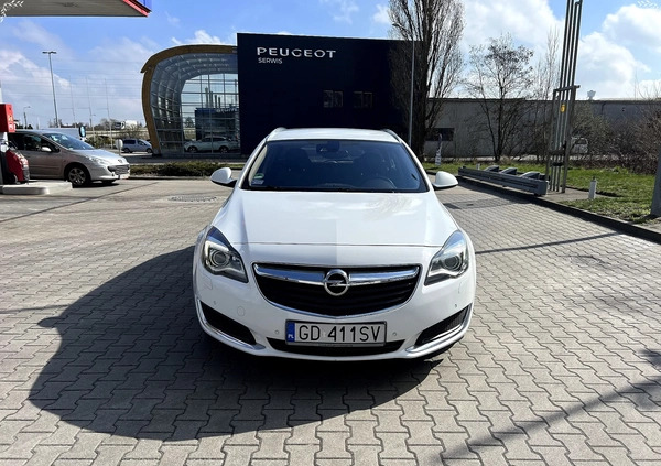 Opel Insignia cena 40000 przebieg: 206000, rok produkcji 2016 z Gdańsk małe 436